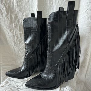 Isnom Black Jagger Mid Calf Fringe Booties